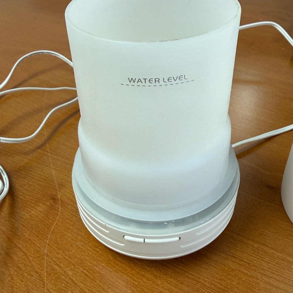 Ceramic Aromatherapy diffuser for essential oils. - Picture 4 of 5